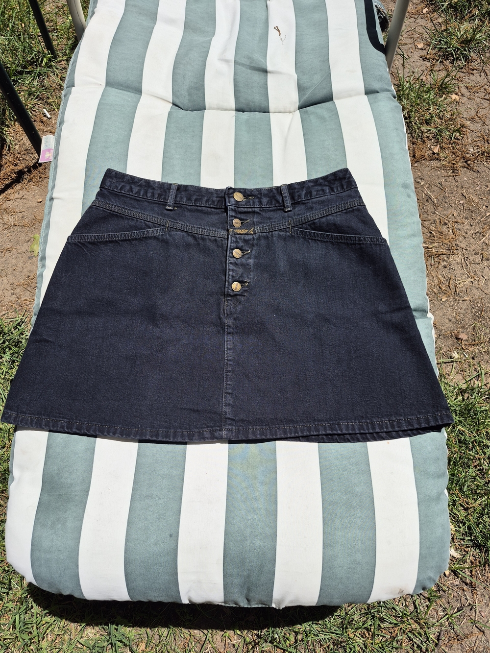VINTAGE 90's MARITHE' FRANCOIS GIRBAUD BLK Denim Button-Front A-Line Skirt-9/10 - Picture 8 of 13